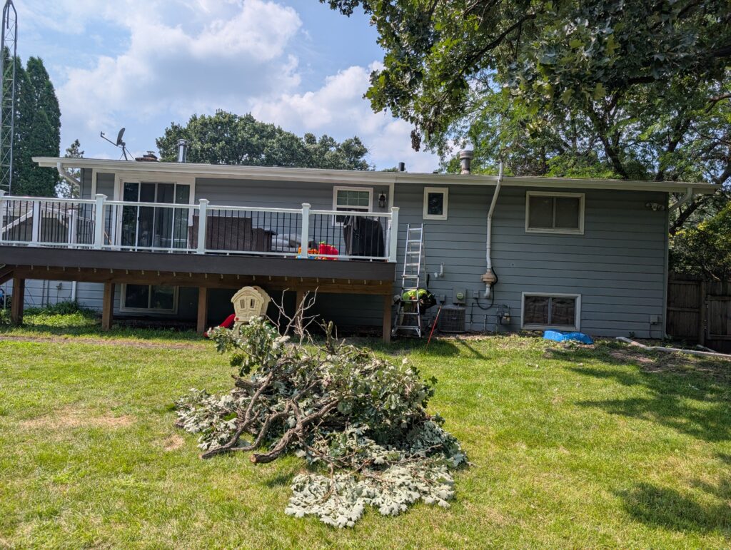 Ravine Road, North Mankato, gutter replacement.